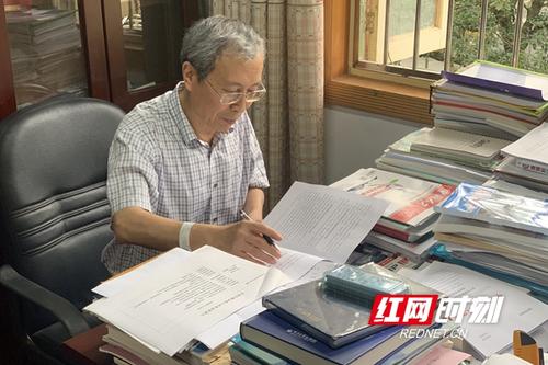 2019年全國教書育人楷模名單公布！有你身邊的老師嗎？