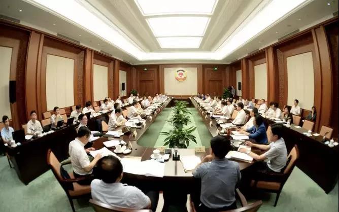 國家有錢了，民辦學(xué)校就該退場(chǎng)了？