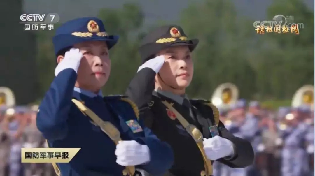 國慶大閱兵女將軍領隊，是她！
