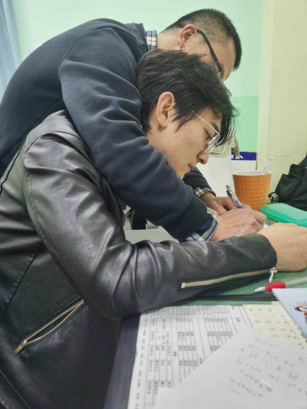 尋找身邊的美好——心素如簡，人淡如菊，謙謙君子，良師益友